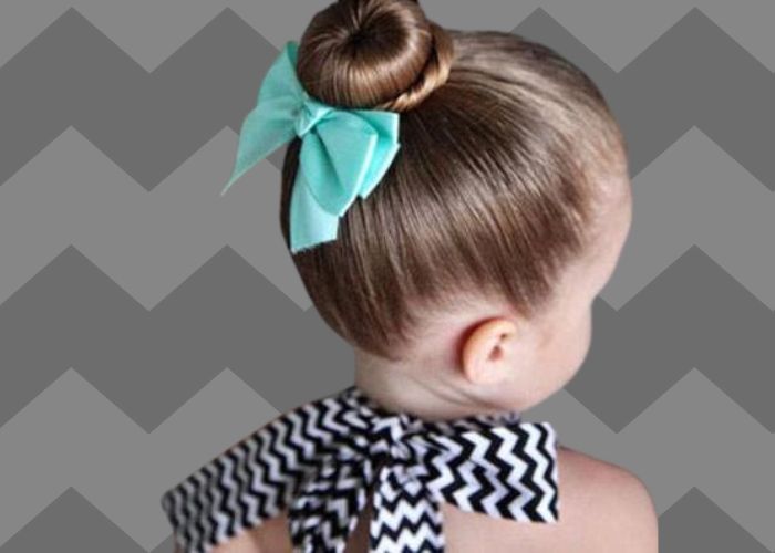 Hướng dẫn cách buộc tóc cho bé gái tóc ngắn dễ thương và duyên dáng