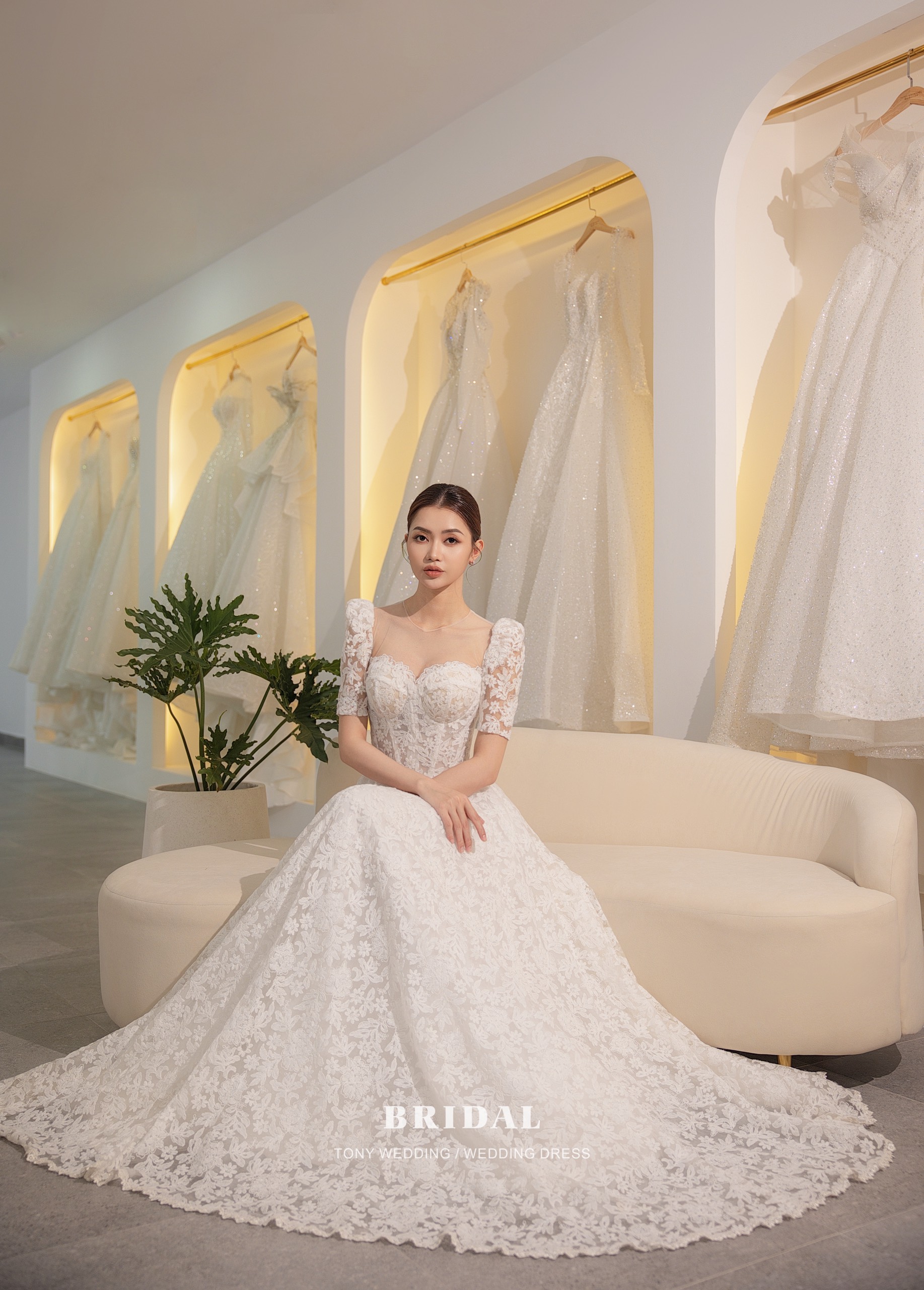 Những bộ váy cưới đẹp nhất mỹ nhân Việt từng khoác lên người  Phong cách  sao  Việt Giải Trí